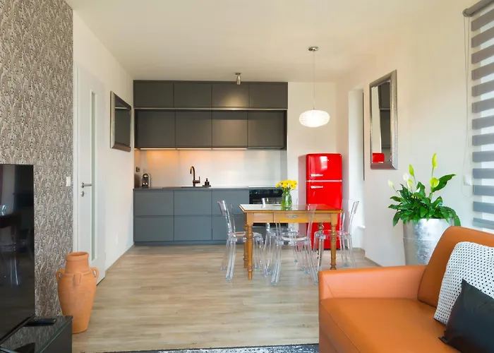Aimee By Home - Boutique Apartman